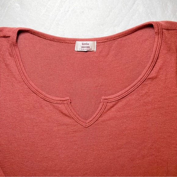 aritzia little moon equinox long sleeve SOLD - Picture 3 of 4